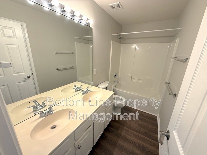 3 Bedroom 2.5 Bathroom SFH For Rent!!! property image