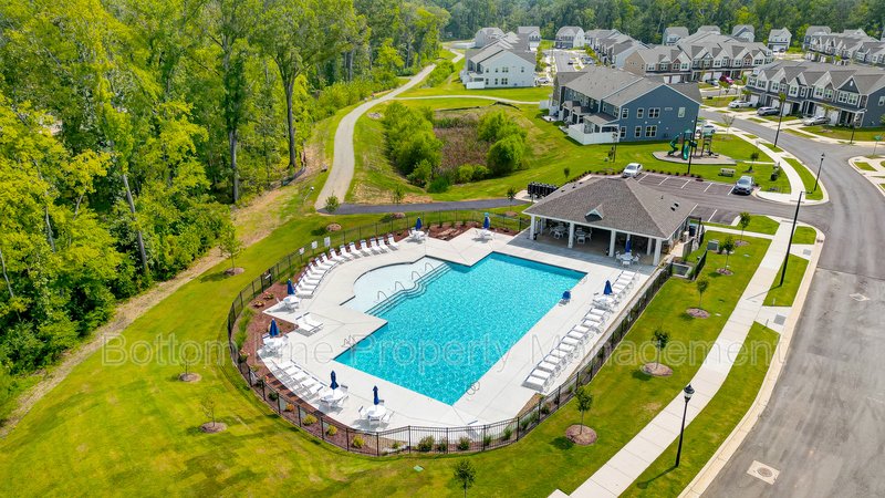 Available Now! 3BR 2.5 BA Townhome with Amazing Community Features! property image