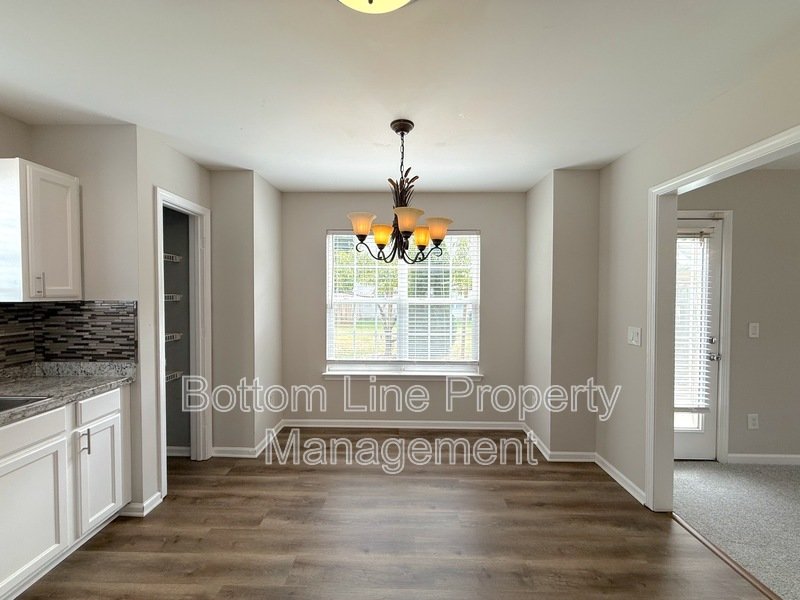 Spacious 4 BR Home on a Generous Corner Lot! property image