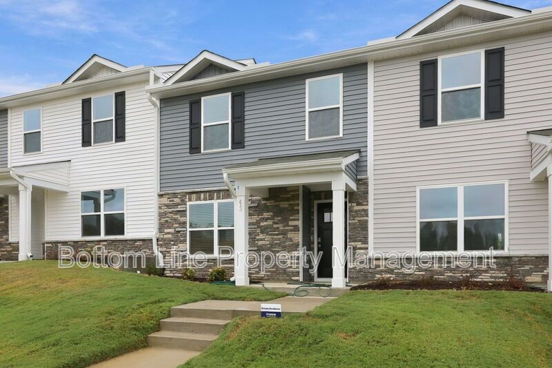 Brand-New 3BR Townhome with Garage in Pool Community property image
