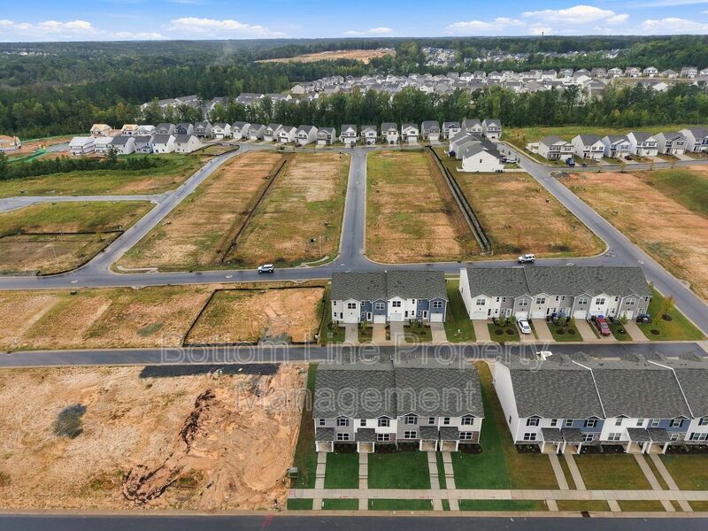 Brand-New 3BR Townhome with Garage in Pool Community property image