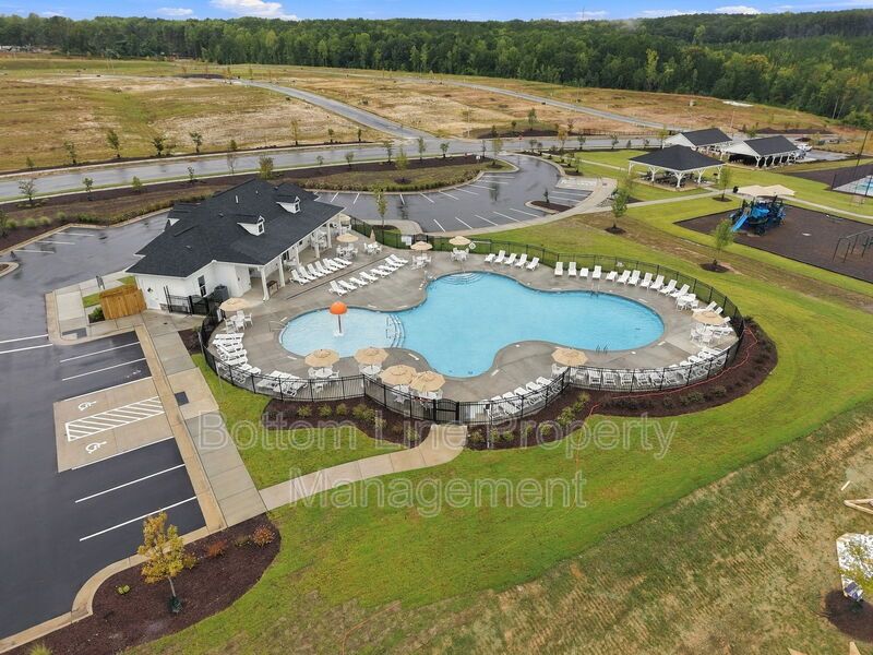 Brand-New 3BR Townhome with Garage in Pool Community property image