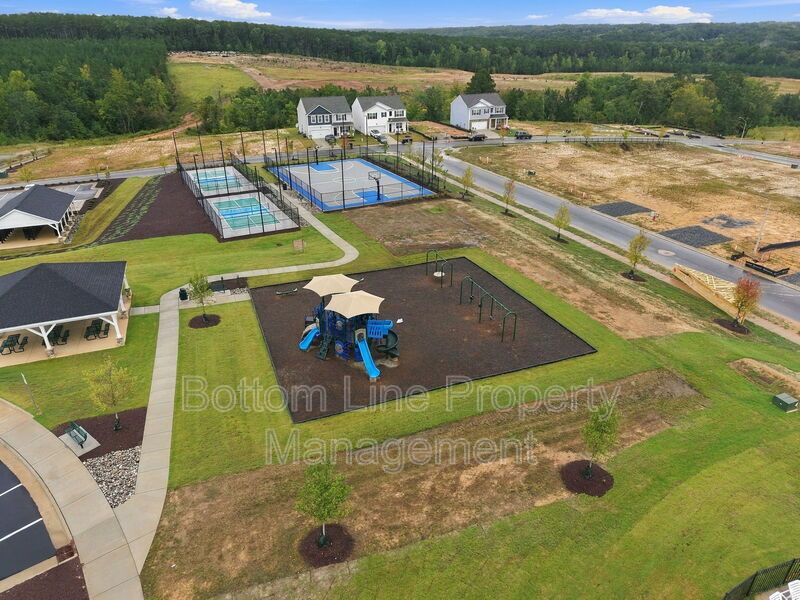 Brand-New 3BR Townhome with Garage in Pool Community property image