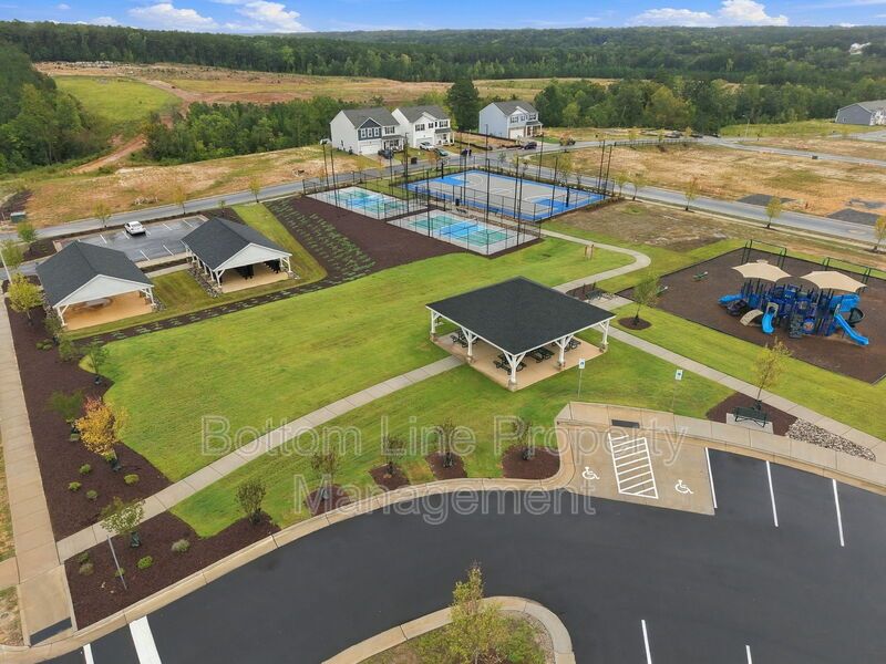 Brand-New 3BR Townhome with Garage in Pool Community property image