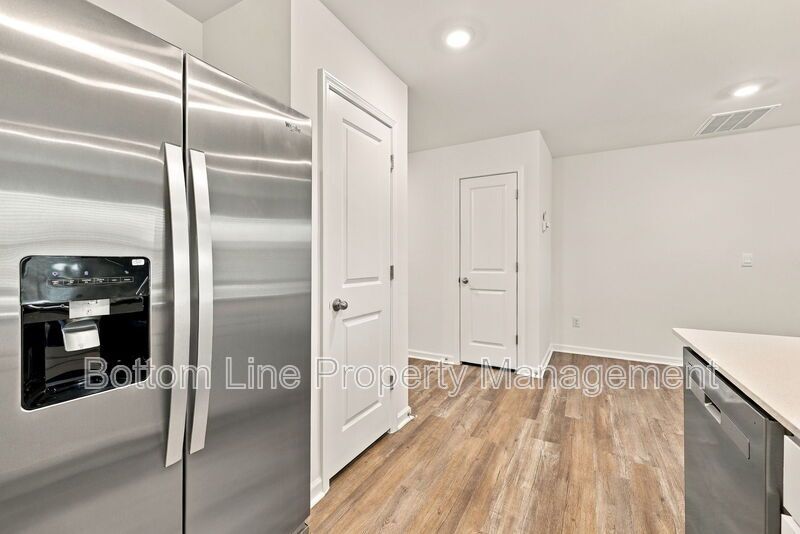 Brand-New 3BR Townhome with Garage in Pool Community property image