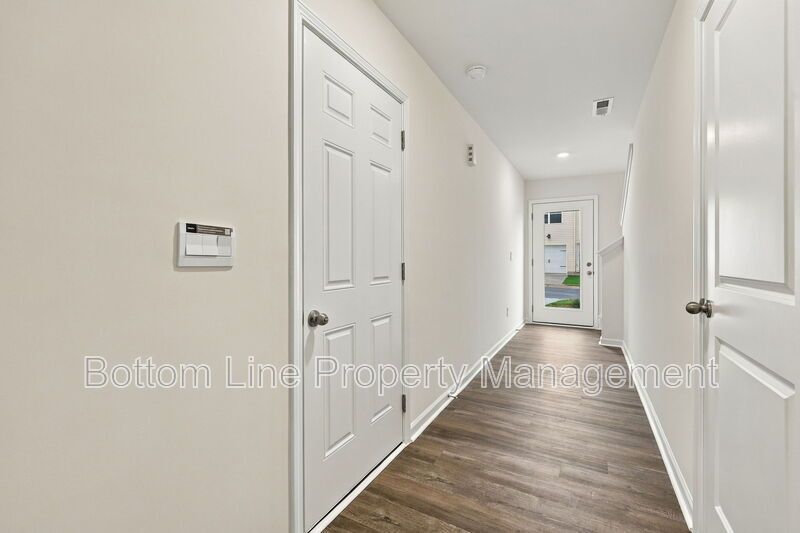 Brand-New 3BR Townhome with Garage in Pool Community property image