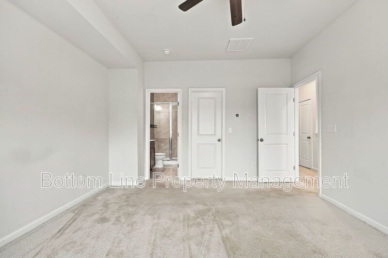 Room to Relax!  Spacious 2BR Apex End-Unit Townhome with Game Room & Garage property image