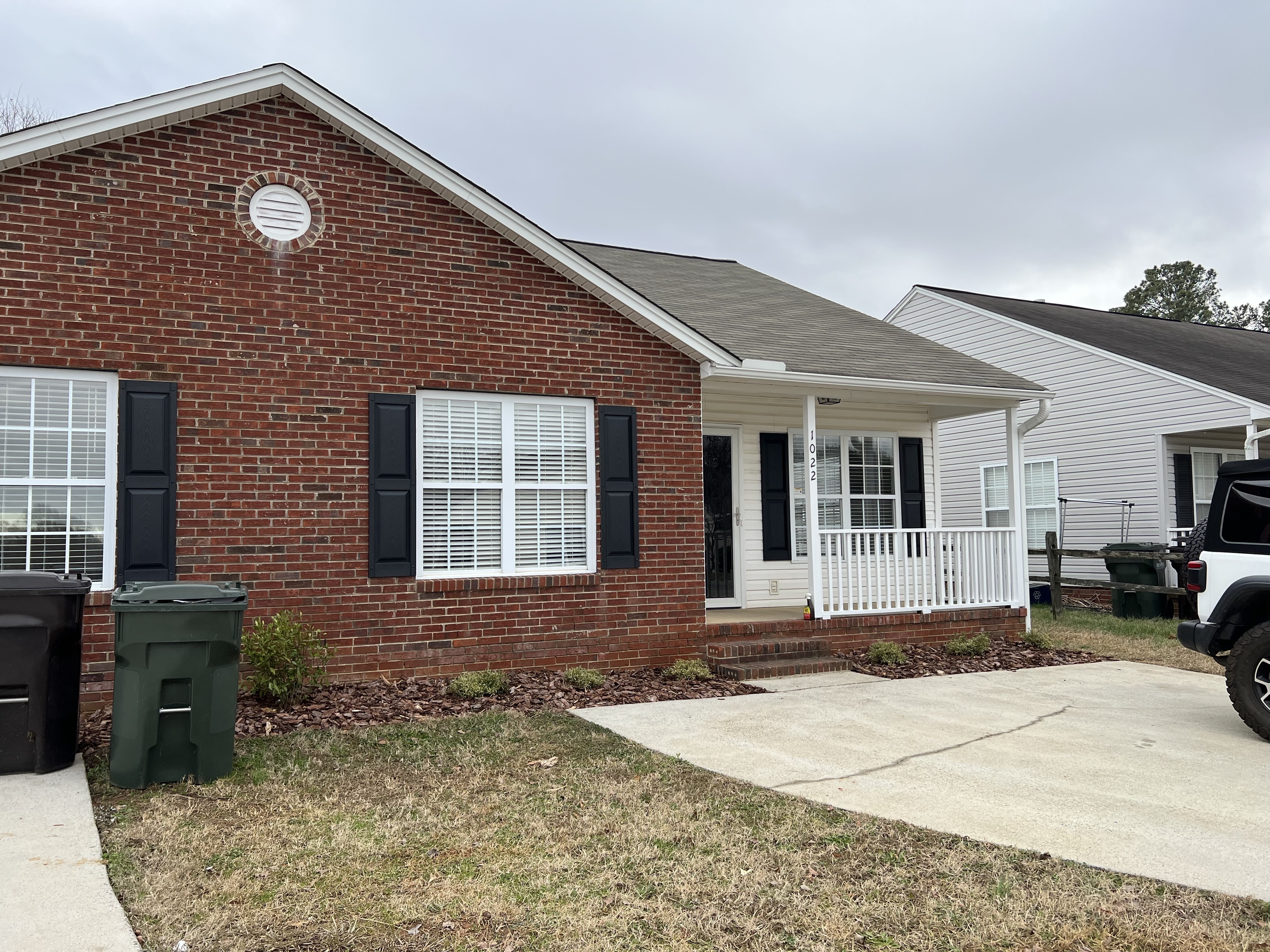 Downsizing Dilemmas: Selling Your Home for a Simpler Life