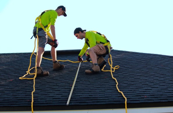 Top 6 Qualities of a Reliable Roofing Contractor