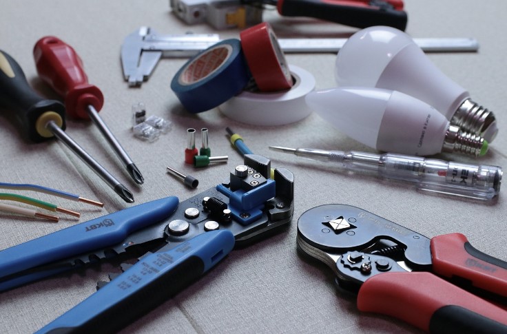 What You Need to Know About Updating Old House Wiring