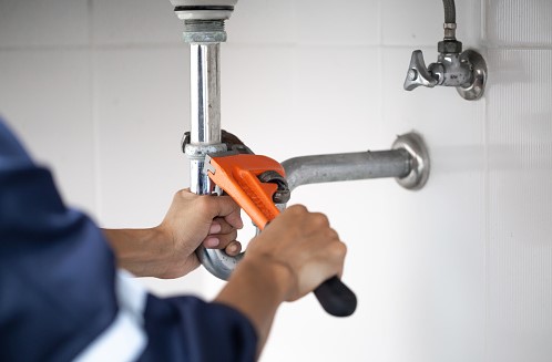 The Essential Role of Professional Plumbers in Assisting Their Clients