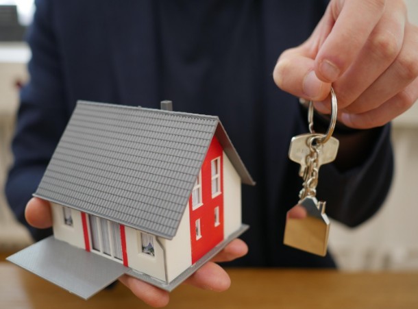 Property Management Strategies for Multi-Family and Single-Family Rentals